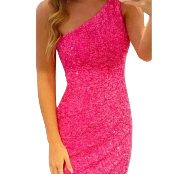 NWT Sz 6 Berlinnova Fuchsia Hot Pink  Sequined Mini Dress Homecoming  Formal - Picture 1 of 9
